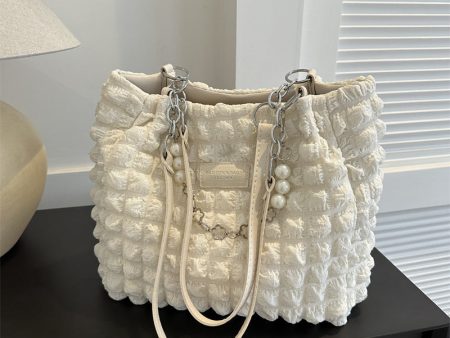 Wholesale Gentle, Fashionable, Simple, Pleated, and Stylish Commuting Shoulder Bags Hot on Sale