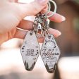 Wholesale 12 Types of Motel Metal Keychains Fashion