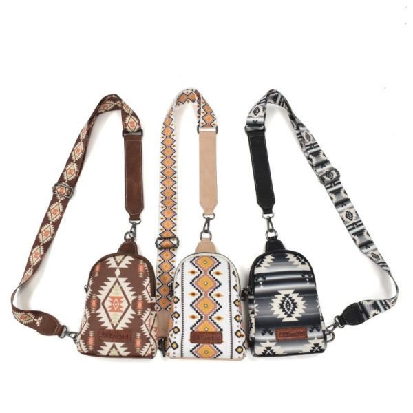 Wholesale Bohemian Ethnic Style Retro Zipper Canvas Shoulder Strap Shoulder Bags For Cheap