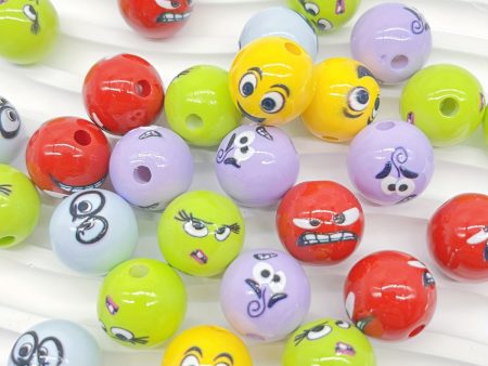 Wholesale 100PCS PACK Cute Lacquer Funny Expression DIY Beads For Cheap