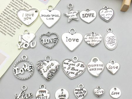 Wholesale 1 Antique Silver Alloy Simulation Heart-shaped English Letter DIY Pendant For Cheap