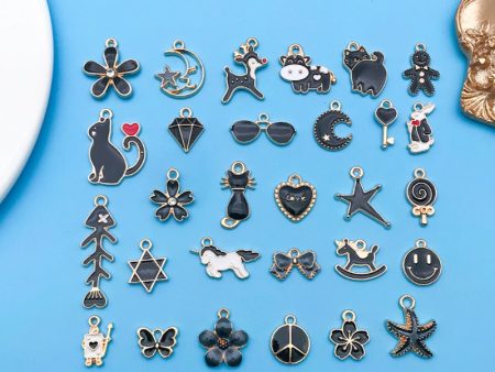 Wholesale Black Drip Oil Alloy Cartoon DIY Necklace, Bracelet, Pendant Online Hot Sale