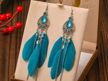 Wholesale Waterdrop Feather Retro Dot Diamond Chain Small Fresh Earrings Discount